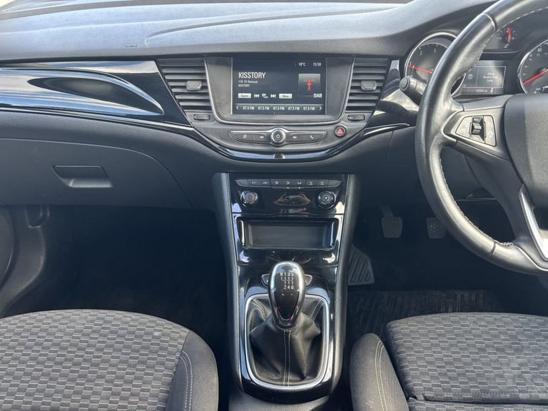 2018 Vauxhall Astra 1.6 CDTi BlueInjection SRi Hatchback 5dr Diesel Manual Euro 6 (s/s) (136 ps H...