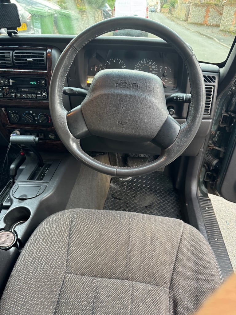 Jeep, CHEROKEE, Estate, 2000, Other, 3960 (cc), 5 doors
