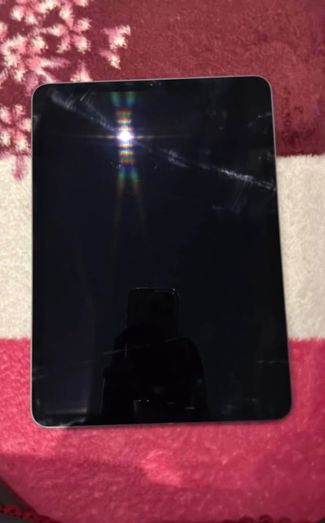 iPad Pro (11-inch)/2018. model A1980/64 GB