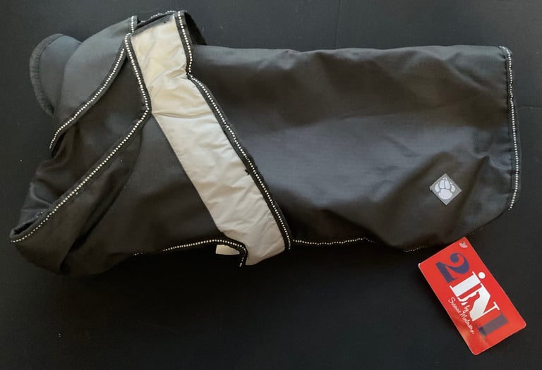 2 in 1 DOG COAT - BRAND NEW WITH TAGS - SIZE 20” 