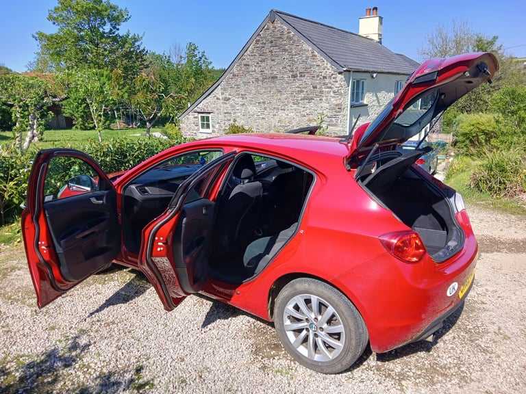 Alfa Romeo, GIULIETTA, Hatchback, 2015, Semi-Auto, 1368 (cc), 5 doors