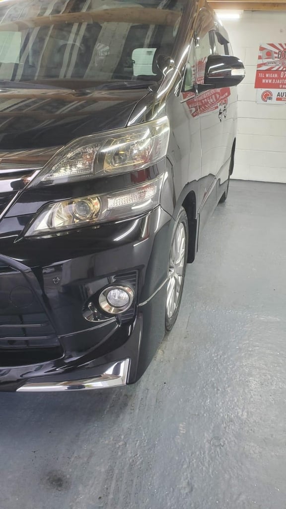  Toyota vellfire golden eyes II 3.5cc auto sunroofs 7 seats only 39k miles 2014