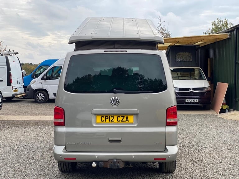 2012 Volkswagen Transporter Shuttle 2.0 TDI 140PS SE Minibus MPV DIESEL Manual