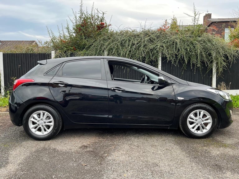 2013 Hyundai i30 1.4 CRDi Active Euro 5 5dr HATCHBACK Diesel Manual