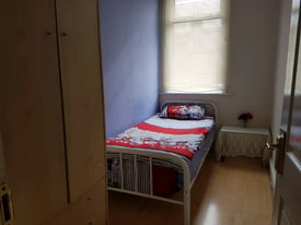 Single Room To Let