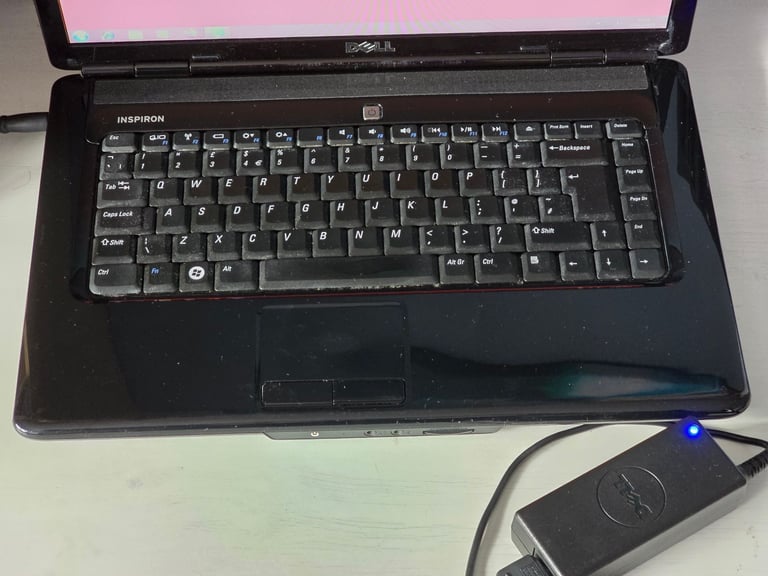 Dell Inspiron 1545 Laptop Windows 7 Home Premium 