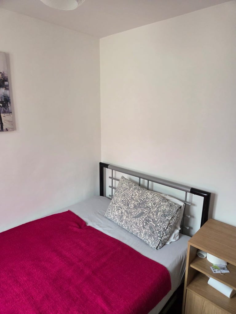Beautiful Double Room available now