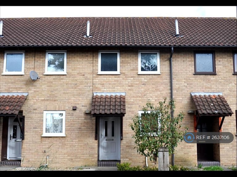 2 bedroom house in Hexham Court, Peterborough, PE1 (2 bed) (#2637106)