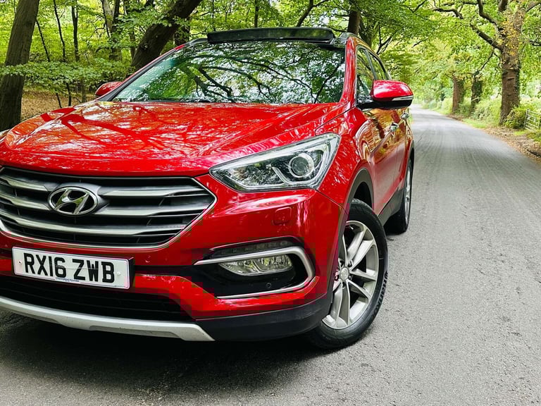 2016 Hyundai Santa Fe 2.2 Santa Fe Premium SE Blue Drive CRDi Auto 4WD 5dr SUV Diesel Automatic