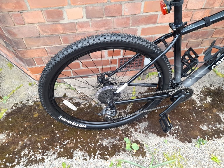 CANNONDALE TRAIL 7 29ER ADULTS BIKE. 