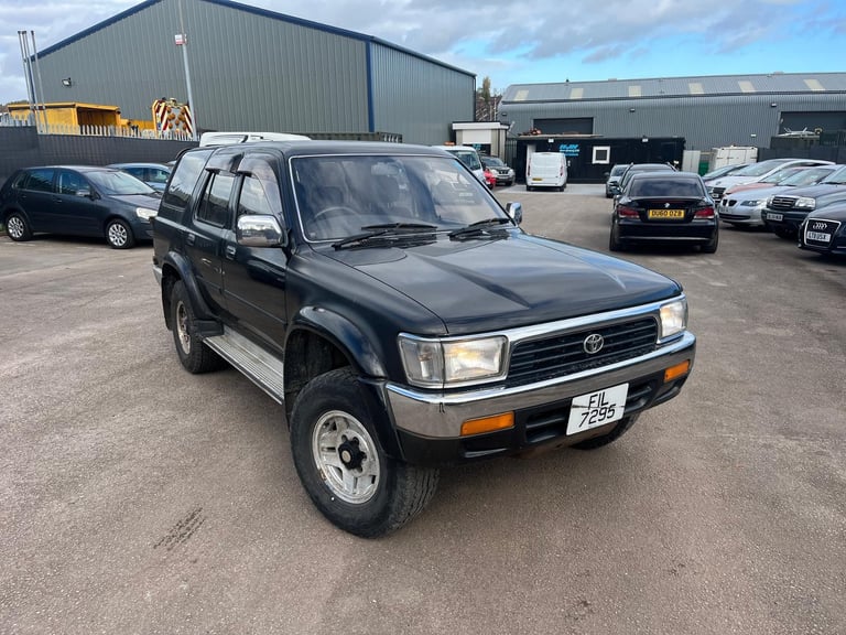image for 1994 TOYOTA HILUX SURF 3.0 RARE MANAUL PX WELCOME 