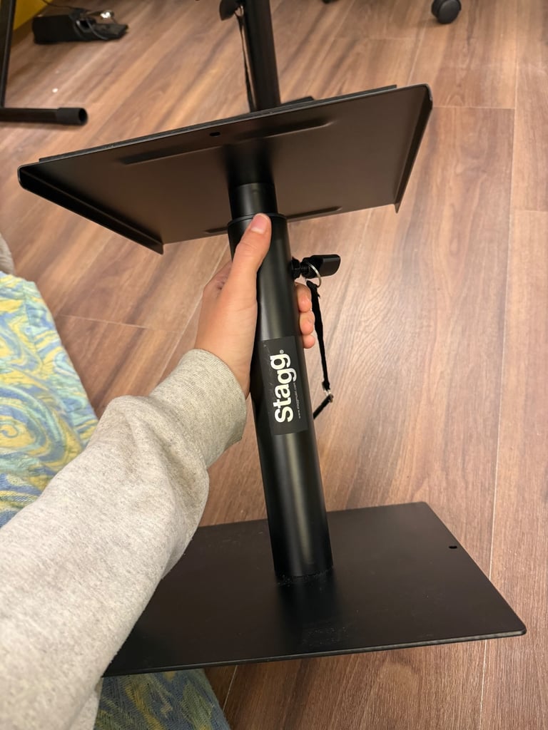 Stagg Speaker / Light Stands 