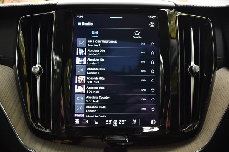 2021 Volvo XC60 B5 INSCRIPTION+Panoramic Sunroof Estate Petrol/Ele Automatic