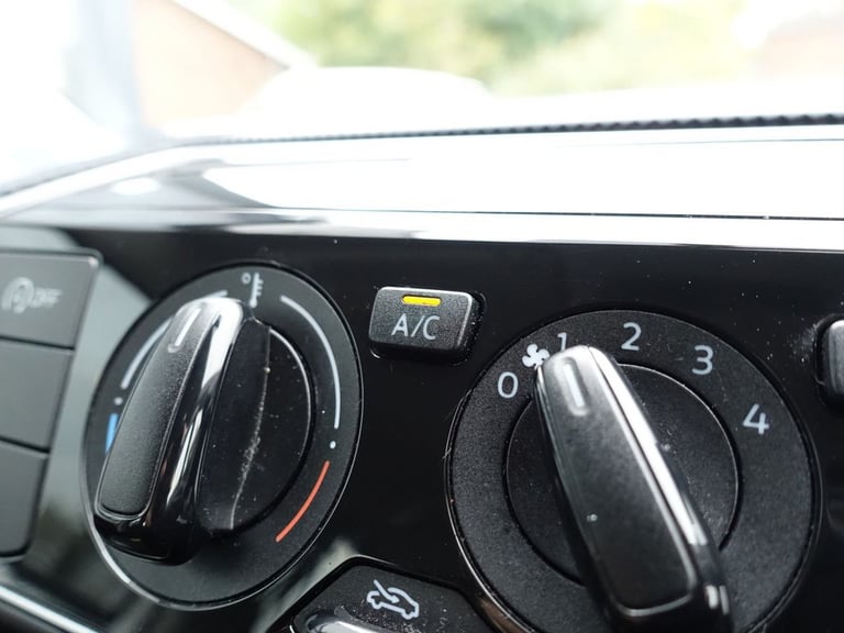 2019 Volkswagen up! 1.0 Move up Hatchback Petrol Manual