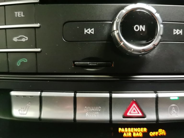 2019 Mercedes-Benz GLA GLA 180 AMG Line Edition 5dr Auto ESTATE PETROL Automatic