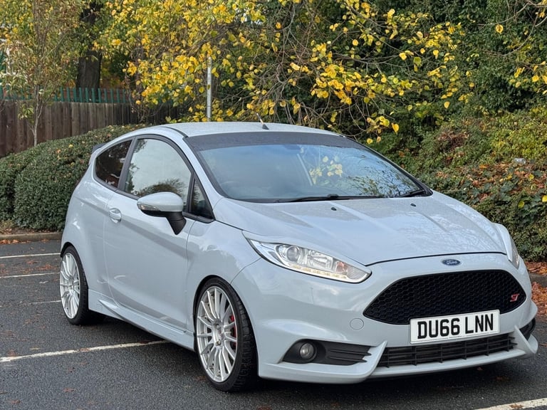 2016 Ford Fiesta 1.6T EcoBoost ST-200 Euro 6 3dr HATCHBACK Petrol Manual