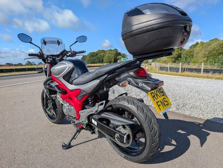 2015 SUZUKI GLADIUS 650