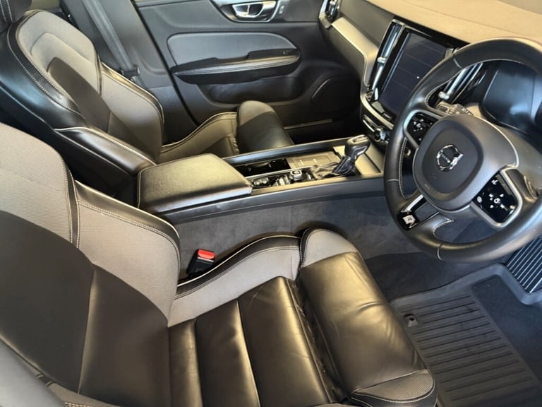  Volvo V60 2.0 D4 [190] R DESIGN Pro 5dr Auto Diesel