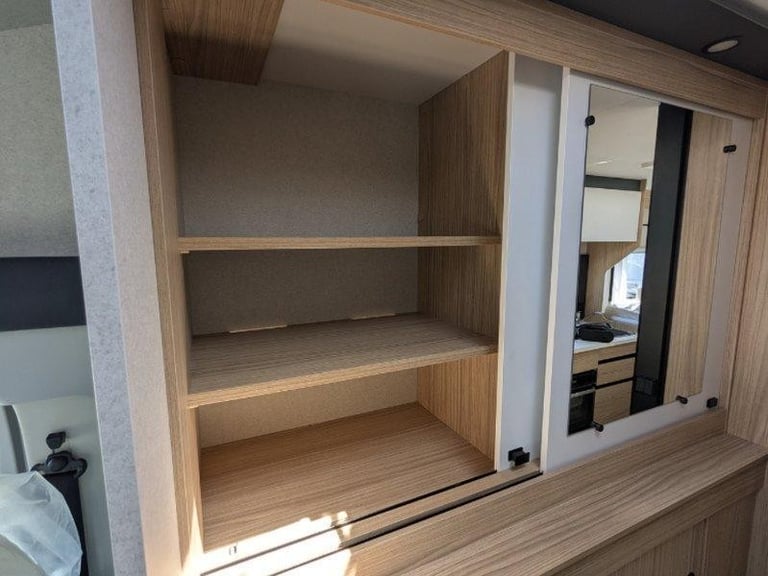 Pilote P720U 2.2 Sensation Motorhome 