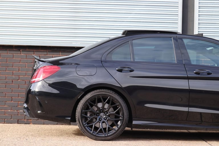 Mercedes Benz C Class 3.0 C43 V6 AMG (Premium Plus) G-Tronic+ 4MATIC