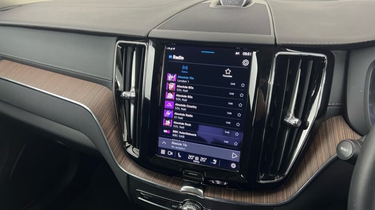 2022 Volvo XC60 Ultimate, B5 AWD mild hybrid, Petrol, Dark Estate Petrol Automatic