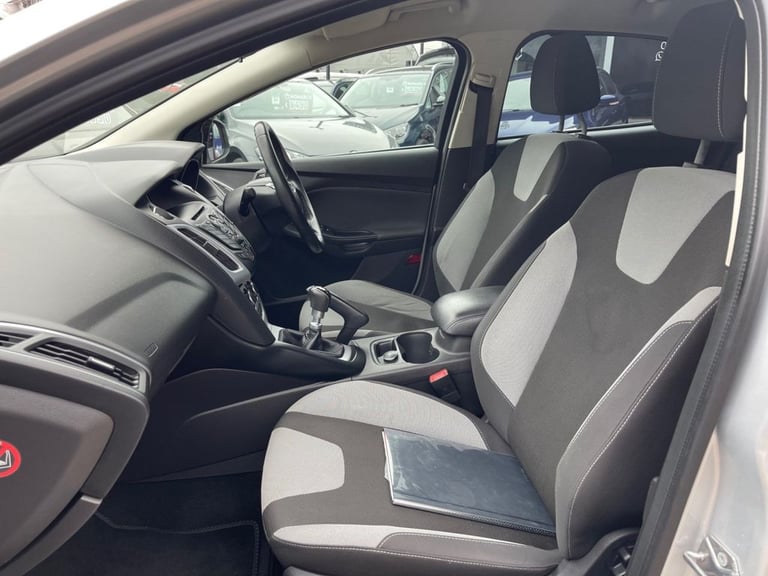2013 Ford Focus 1.6 TDCi 115 Zetec S 5dr HATCHBACK DIESEL Manual