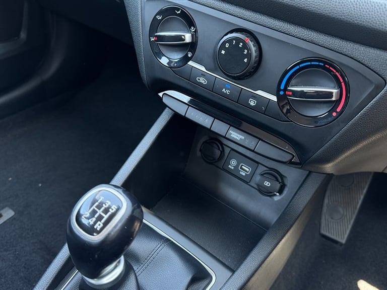 2018 Hyundai i20 1.2 SE Launch Edition Hatchback 5dr Petrol Manual Euro 6 (s/s) (84 ps) Hatchback...