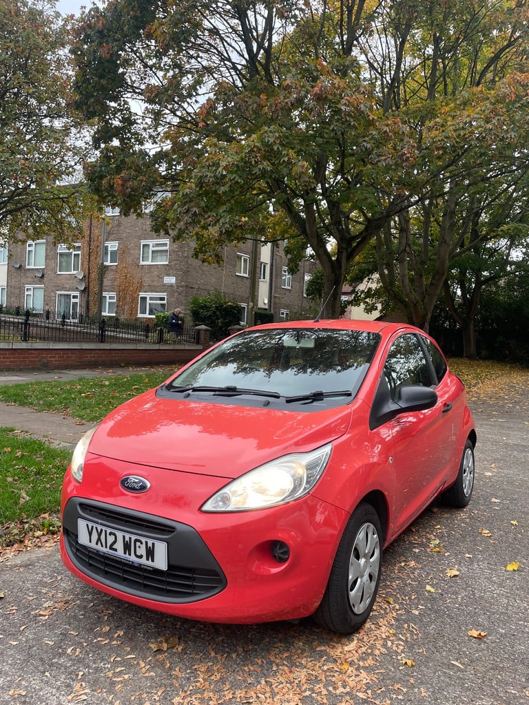 Ford, KA, Hatchback, 2012, Manual, 1242 (cc), 3 doors