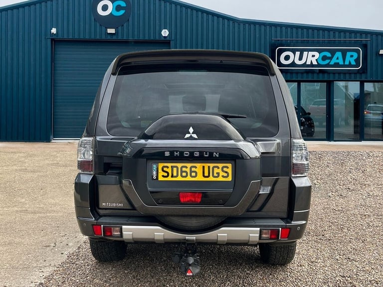 2016 Mitsubishi Shogun 3.2 DI-DC SG3 SUV 5dr Diesel Auto 4WD Euro 6 LWB (187 ps) ESTATE Diesel Au...