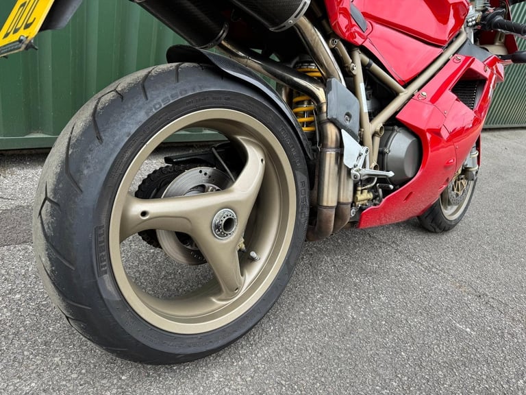 Ducati 748 BP Red 2000 Model 11000 miles Excellent History Belts Changed Termis
