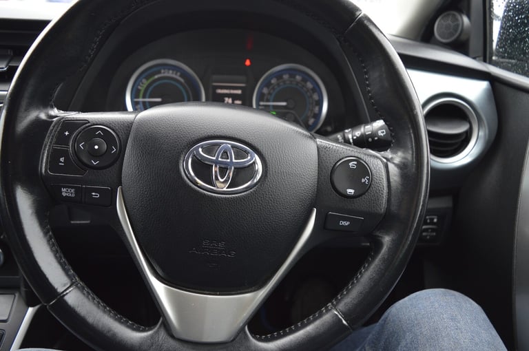 2014 Toyota Auris 1.8 VVTi Hybrid Icon 5dr CVT Auto SAT NAV ULEZ HATCHBACK Petrol/Electric Hybrid...