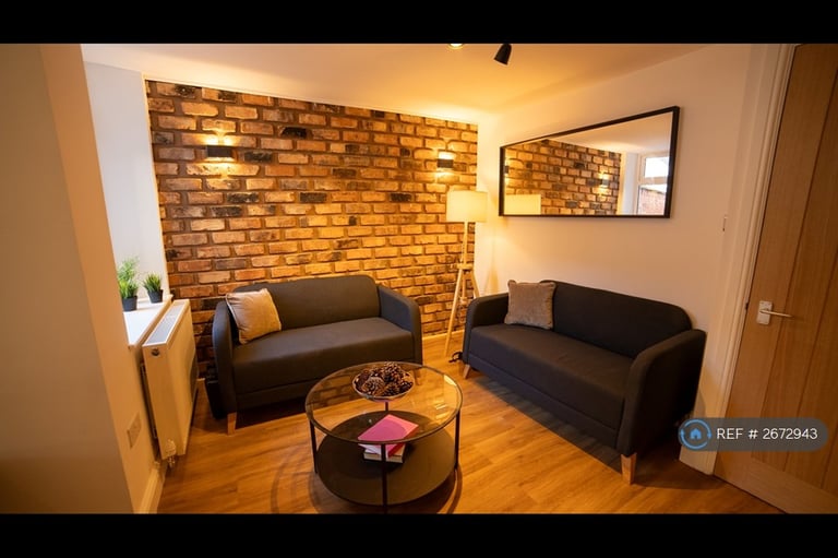 6 bedroom house in Albert Edward Road, Liverpool, L7 (6 bed) (#2672943)