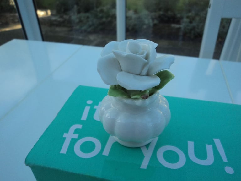 image for Pretty, small, delicate Staffordshire Royale Stratford porcelain rose flower ornament. 