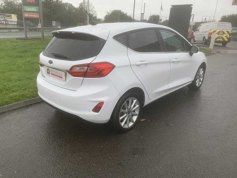2018 Ford Fiesta Titanium 1.0T - New MOT - Only 77000 miles