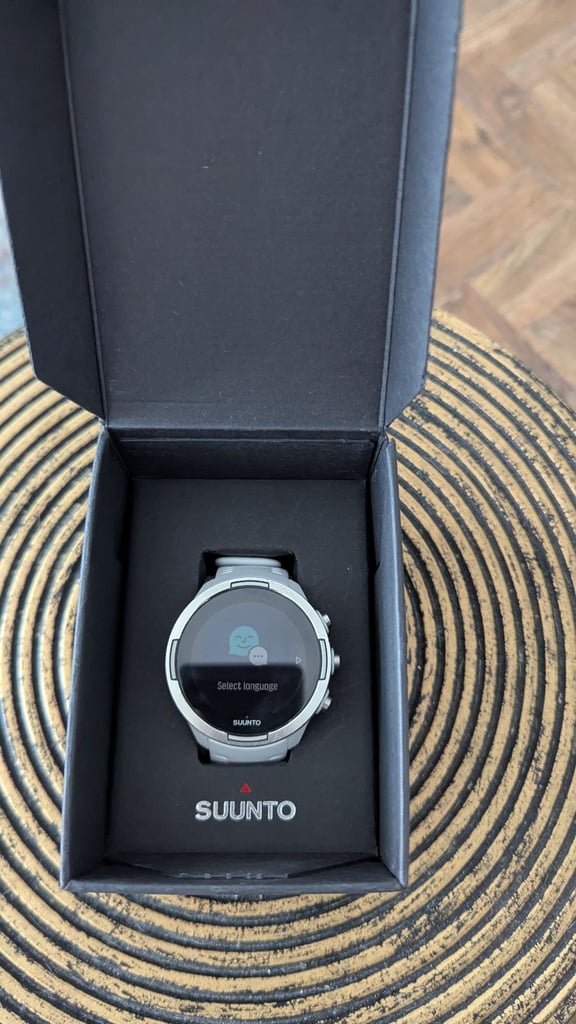 SUUNTO 9 BARO (White) NOW £75 Delivered!!