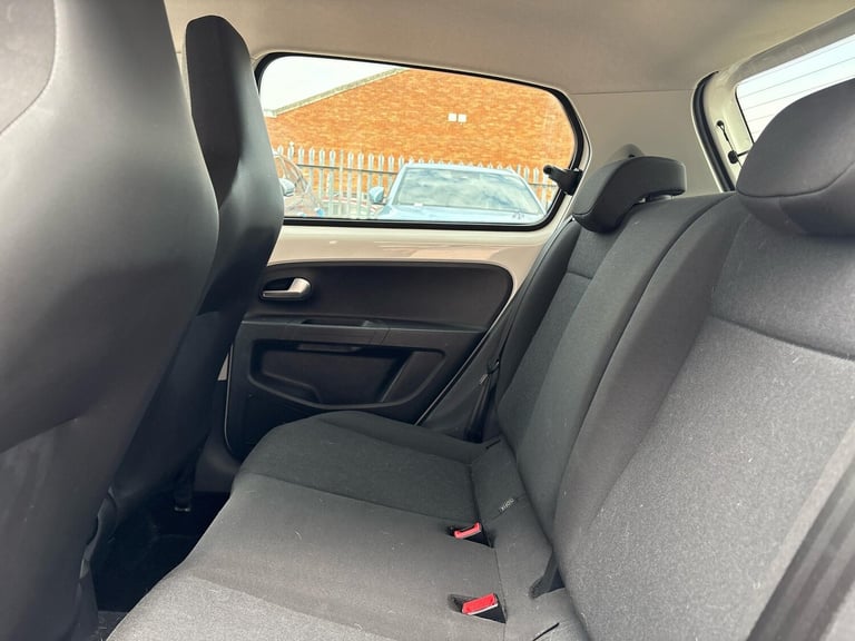 2018 Volkswagen up! 1.0 Move up! Hatchback 5dr Petrol Manual Euro 6 (s/s) (60 ps) HATCHBACK Petro...