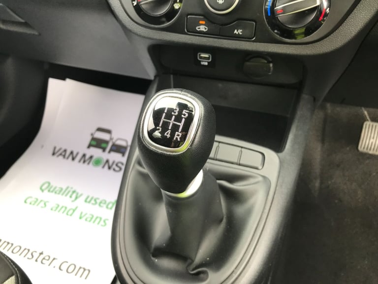 2023 Hyundai i10 1.0 Mpi Se Connect 5Dr SUV Petrol Manual