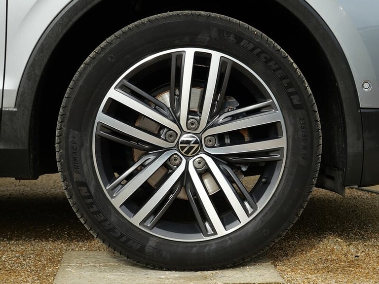2022 Volkswagen Tiguan Allspace 1.5 TSI Elegance 5dr DSG ESTATE PETROL Automatic