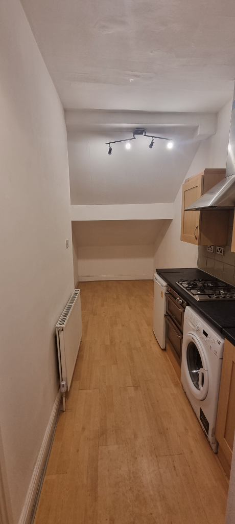 2 bedroom flat for rent £1200PCM BILLS INCLUDED 