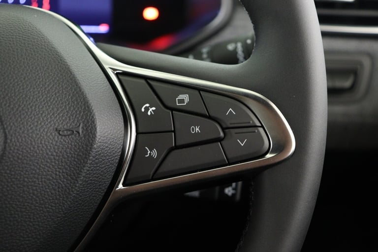 2025 Renault Clio 1.6 E-TECH full hybrid 145 Techno 5dr Auto Hatchback Hybrid Automatic