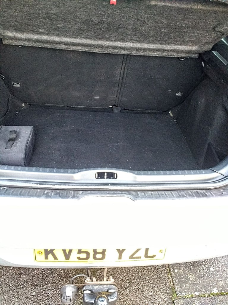 Peugeot, 308, Hatchback, 2008, Manual, 1560 (cc), 5 doors