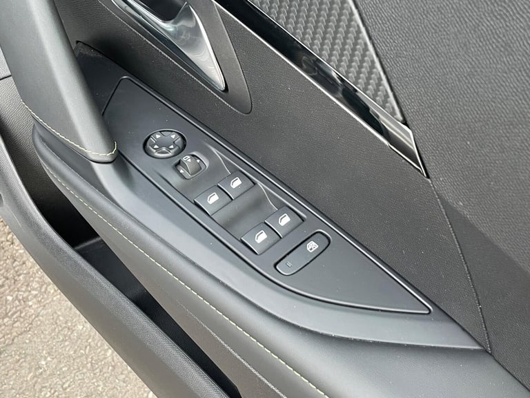 2024 Peugeot 208 1.2 HYBRID GT e-DSC6 Euro 6 (s/s) 5dr HATCHBACK Petrol/Electric Hybrid Automatic