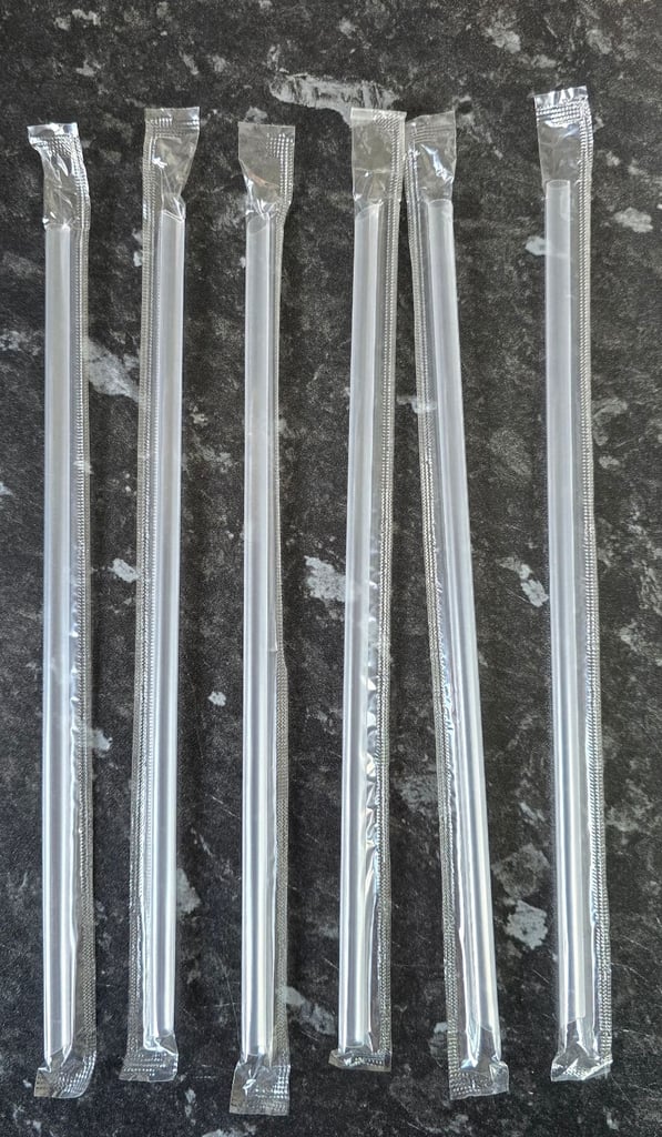 100 Plastic Drinking Straws - Brand New