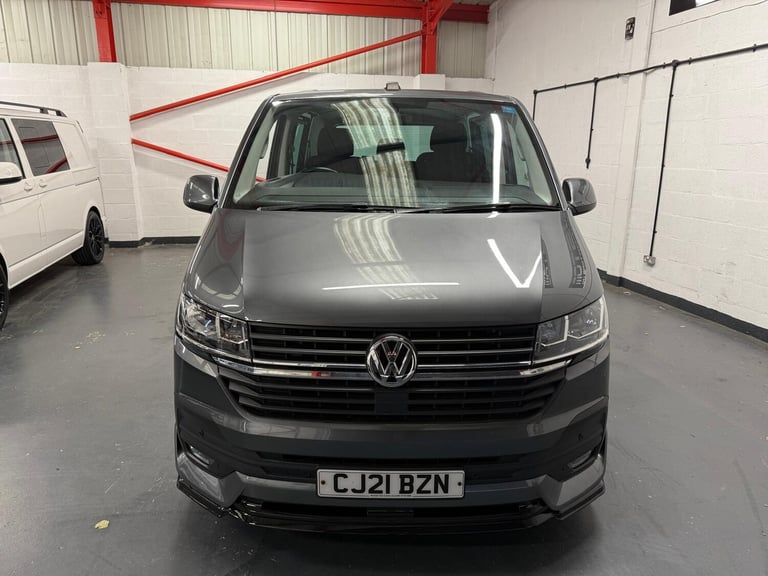 2021 Volkswagen Transporter 2.0 TDI 110 Highline Kombi Van WINDOW VAN Diesel Manual