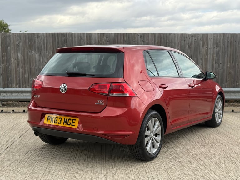 2013 Volkswagen Golf BLUEMOTION 1.6 TDI - 12 MONTHS MOT - £20 CHEAP CAR TAX 2KEY HATCHBACK Diesel...