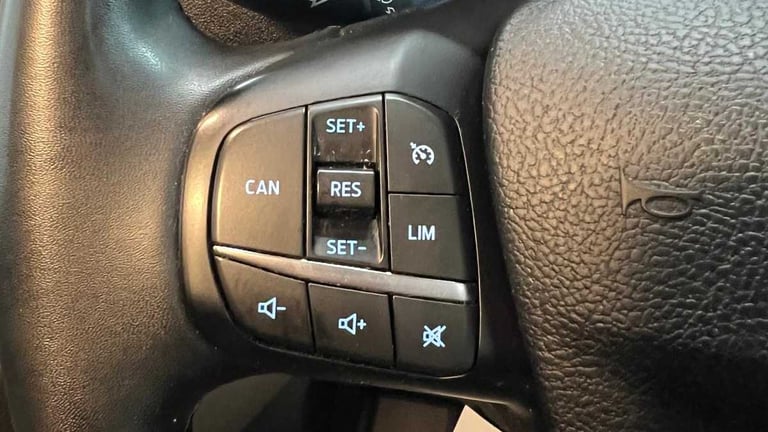  Ford Transit Custom 2.0 EcoBlue 130ps Low Roof Limited Van Auto Van Diesel Automatic