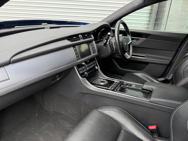 2019 68 REG JAGUAR XF R-SPORT ESTATE 2.0TDi AUTO DAMAGED REPAIRABLE SALVAGE