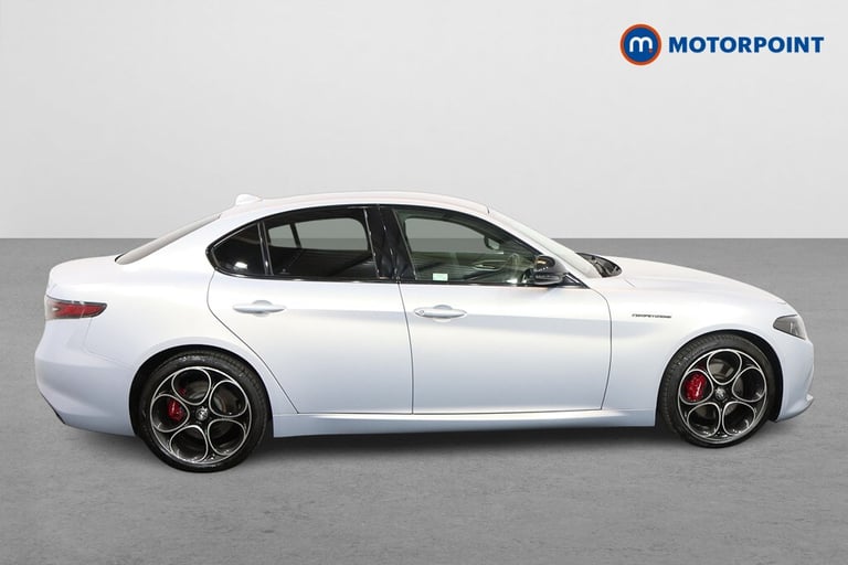 2024 Alfa Romeo Giulia 2.0 Turbo Competizione 4dr Auto Saloon Petrol Automatic