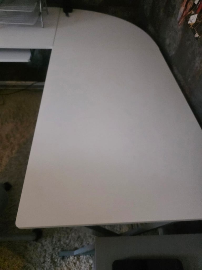 Home office corner desk & chair