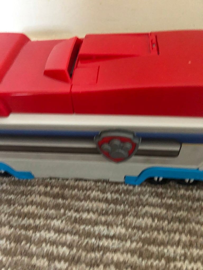 Toy lorry 